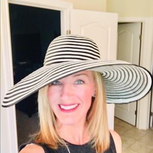 Meet your Posher, Gina